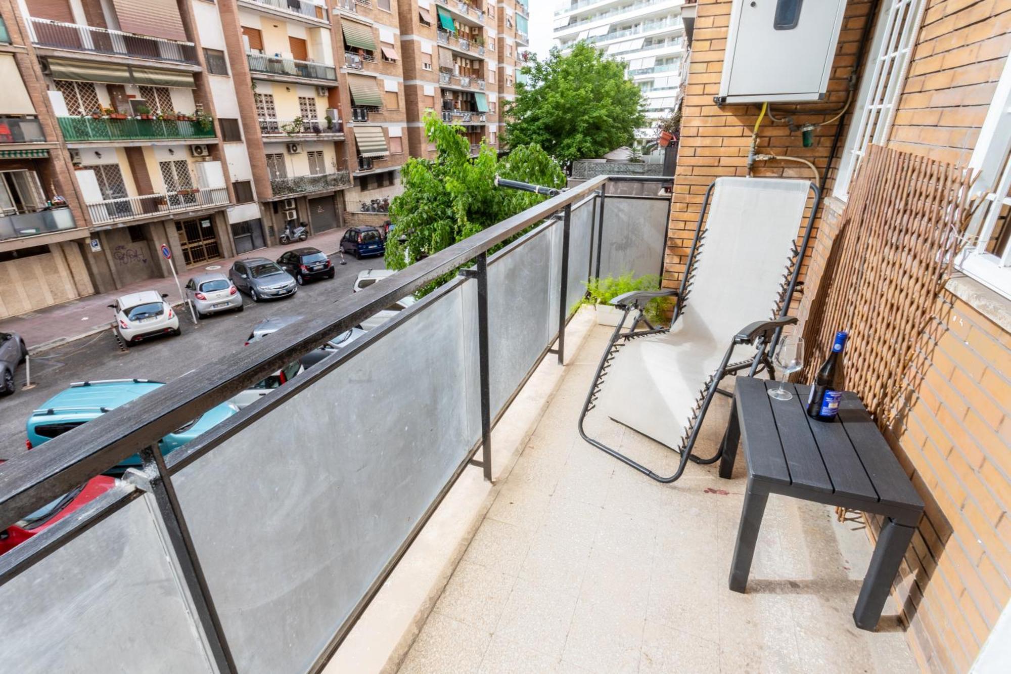 "Marconi Apt With Terrace" 30 Min From Colosseo Ngoại thất bức ảnh